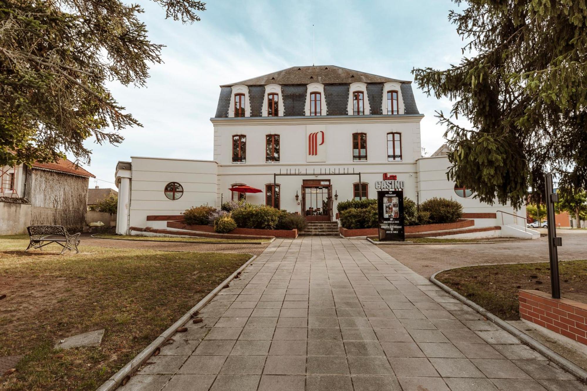 Bel Appartement 35 M 1Er Etage Evaux-les-Bains Exterior photo